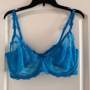 Bright blue, skims bra